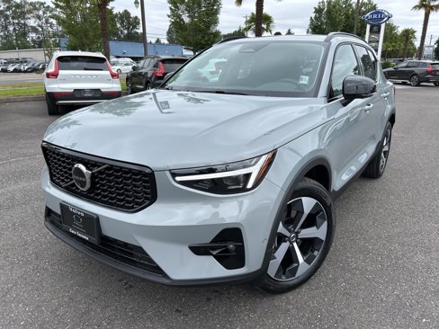 New 2026 Volvo XC40 B5 Plus w/ Protection Package Premier image 1