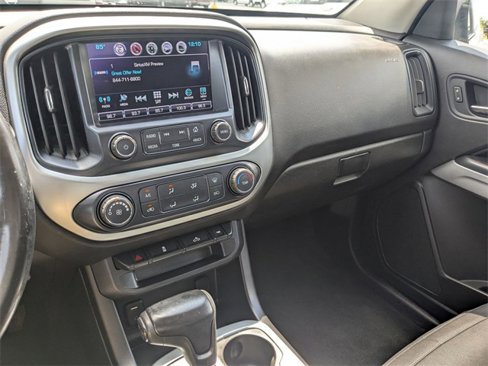 Used 2017 Chevrolet Colorado LT image 22