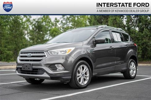 Used 2017 Ford Escape SE image 1