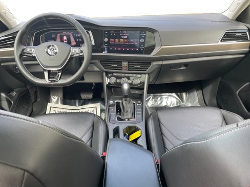 Used 2021 Volkswagen Jetta SEL Premium image 15