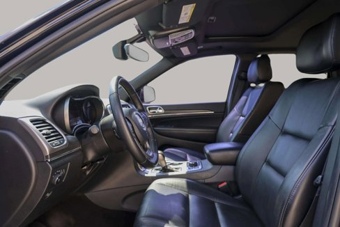 Used 2018 Jeep Grand Cherokee Limited image 16