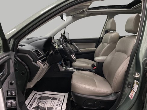 Used 2017 Subaru Forester 2.5i Limited image 30