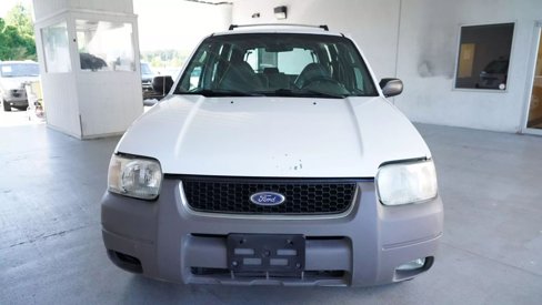 Used 2001 Ford Escape XLT image 2
