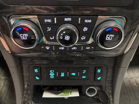 Used 2014 Buick Enclave Premium image 11