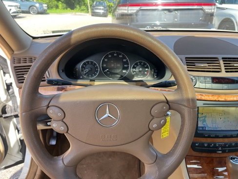 Used 2007 Mercedes-Benz E 350 Sedan image 16