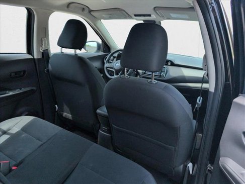 Used 2023 Nissan Kicks S image 18