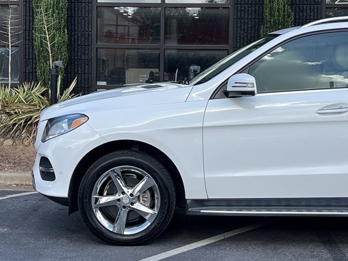 Used 2017 Mercedes-Benz GLE 350 4MATIC image 10