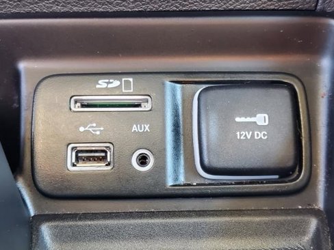Used 2018 Jeep Cherokee Sport w/ Cold Weather Group image 28