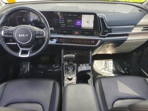 Used 2023 Kia Sportage EX image 13