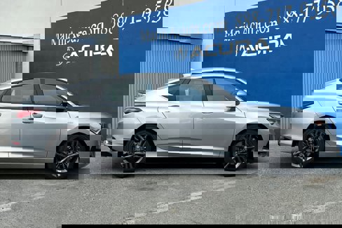 New 2025 Acura Integra A-Spec image 3