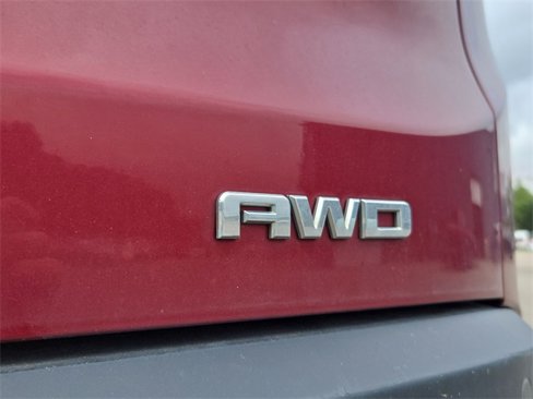 Used 2018 GMC Acadia SLT image 27
