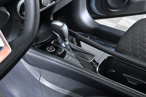 Certified 2024 Nissan Kicks SV image 20