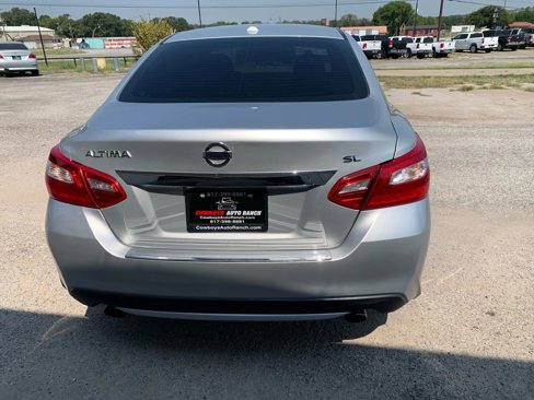 Used 2017 Nissan Altima 2.5 SL w/ 2.5 Technology Package image 8