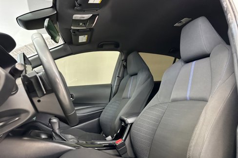 Used 2022 Toyota Corolla SE image 5