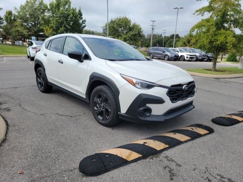 Used 2024 Subaru Crosstrek 2.0i image 2