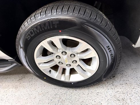 Used 2019 Chevrolet Tahoe LT image 22