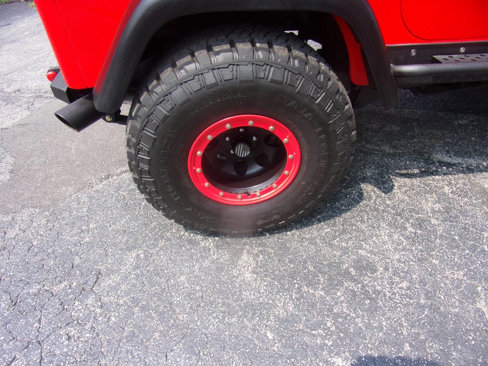 Used 1993 Jeep Wrangler S image 12