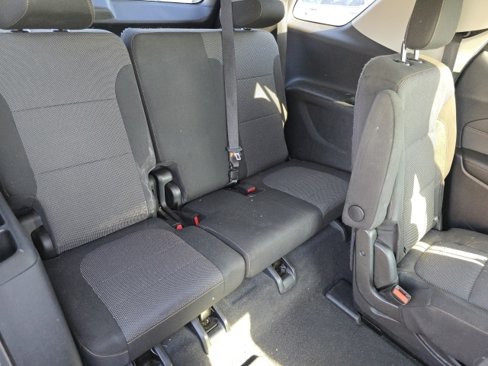 Used 2018 Chevrolet Traverse LT image 14