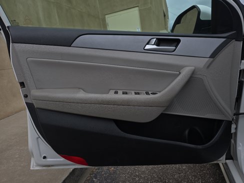 Used 2016 Hyundai Sonata SE image 22