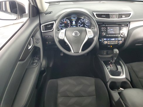 Used 2014 Nissan Rogue SV image 14