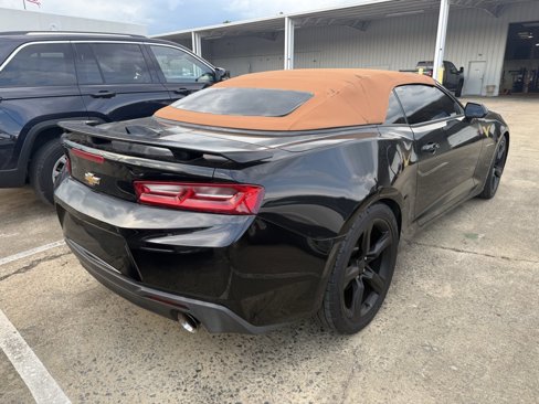 Used 2018 Chevrolet Camaro LT w/ RS Package image 4