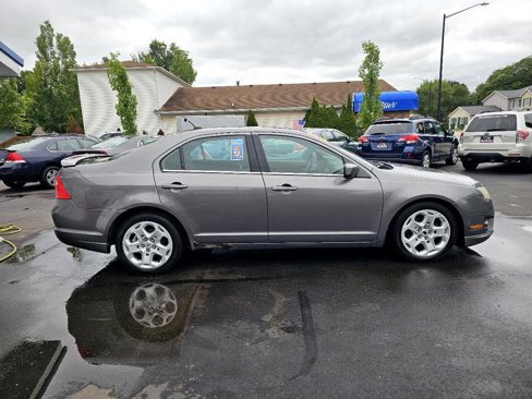 Used 2010 Ford Fusion SE image 13