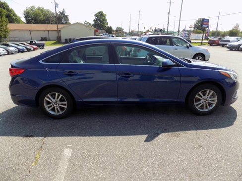 Used 2017 Hyundai Sonata SE image 4