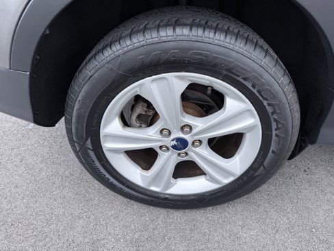 Used 2014 Ford Escape SE image 8