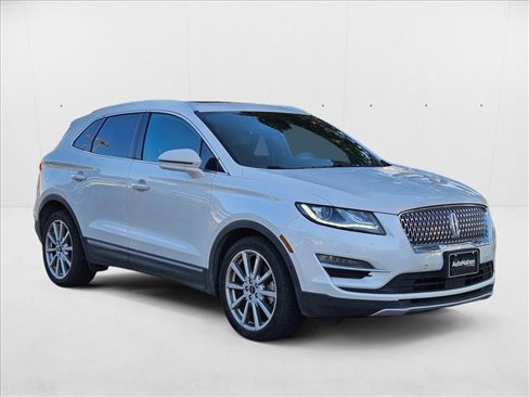 Used 2019 Lincoln MKC Reserve w/ MKC Technology Package image 3