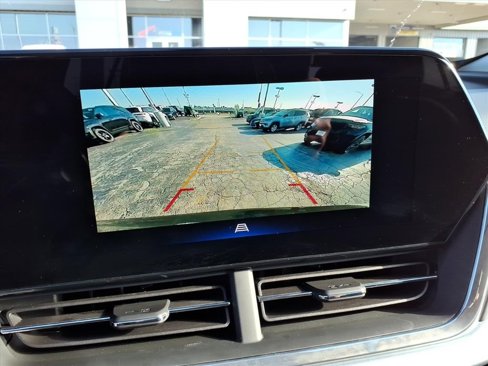 Used 2025 Chevrolet Trax LT w/ Driver Confidence Package image 19