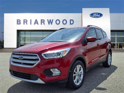 Used 2019 Ford Escape SEL image 1