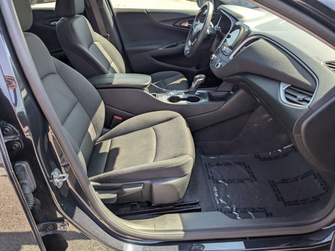 Used 2023 Chevrolet Malibu LT image 36