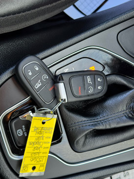 Used 2022 Jeep Cherokee Limited image 26