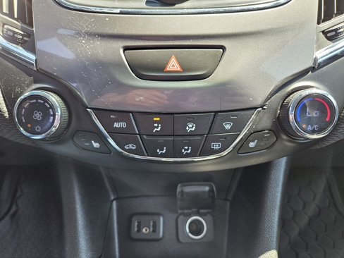 Used 2019 Chevrolet Cruze LT image 23