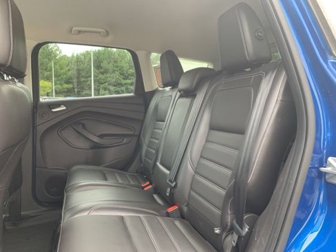 Used 2017 Ford Escape Titanium image 31