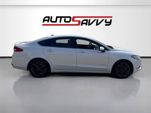 Used 2018 Ford Fusion SE w/ Equipment Group 601A image 8