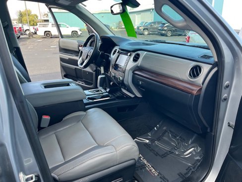 Used 2019 Toyota Tundra Limited image 17