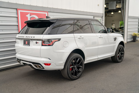 Used 2022 Land Rover Range Rover Sport SVR Carbon Edition image 56