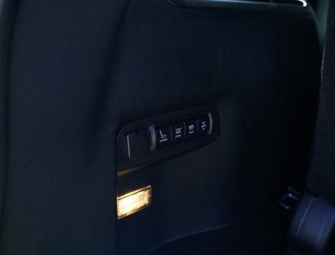 Used 2019 Ford Explorer Sport w/ Equipment Group 401A image 8