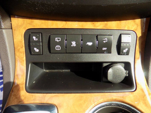 Used 2011 Buick Enclave CXL w/ Trailering Provision Package image 19