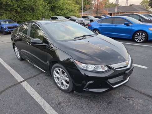 Used 2017 Chevrolet Volt Premier w/ Driver Confidence II Package image 3