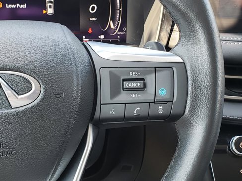 Used 2023 INFINITI QX60 Luxe image 27