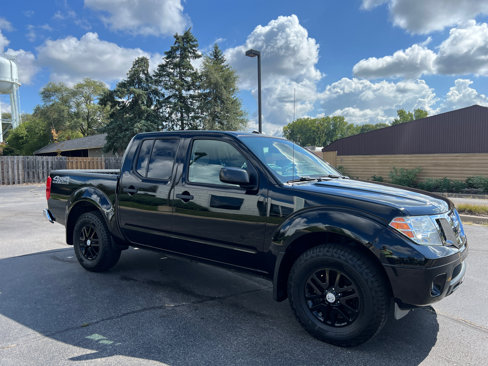 Used 2014 Nissan Frontier SV w/ SV Value Truck Package image 12