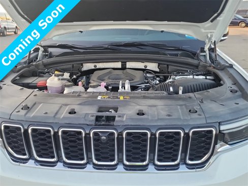 Used 2022 Jeep Grand Cherokee Limited 4xe w/ Luxury Tech Group II image 14