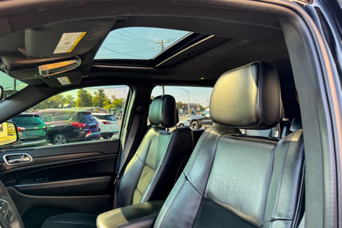 Used 2018 Jeep Grand Cherokee Altitude image 17