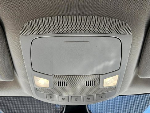 Used 2024 Ford Edge Titanium image 20