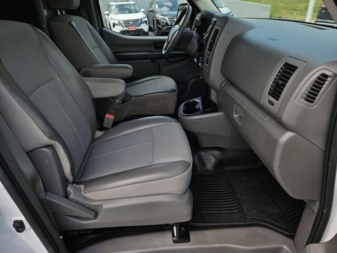 Used 2018 Nissan NV 3500 S image 14