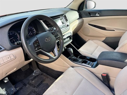 Used 2017 Hyundai Tucson SE image 10