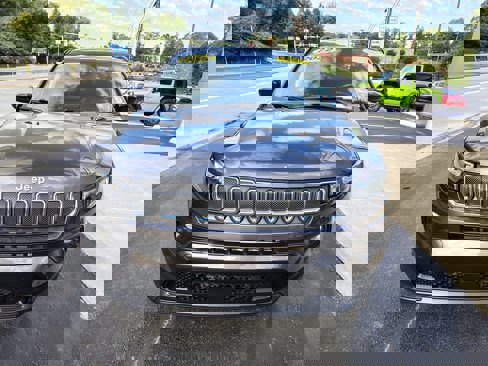 Certified 2022 Jeep Compass Latitude image 3