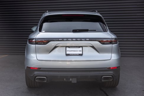 Certified 2023 Porsche Cayenne image 8